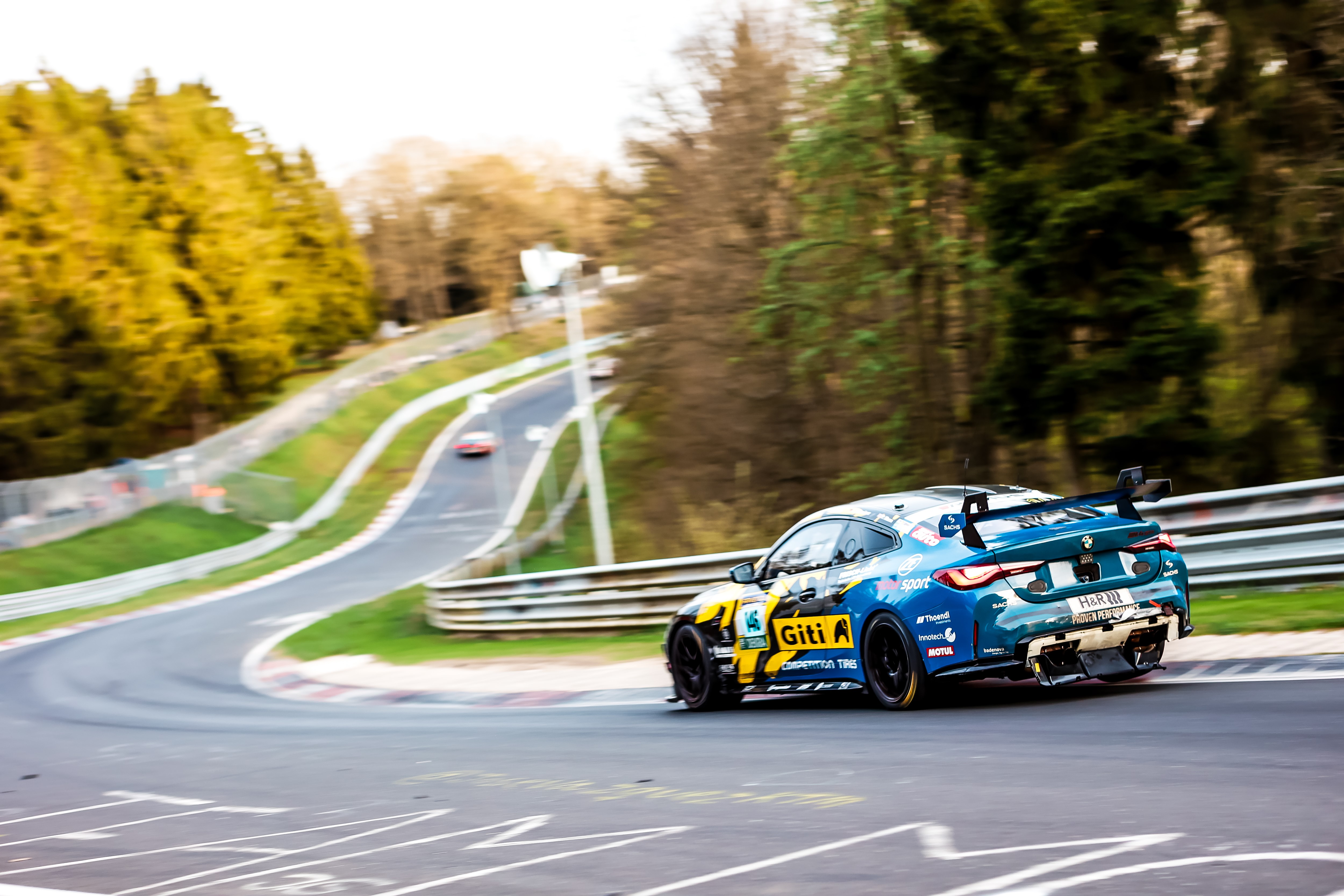 Giti Tire Motorsport by WS Racing inicia cinco BMWs en las 24 horas de Nürburgring